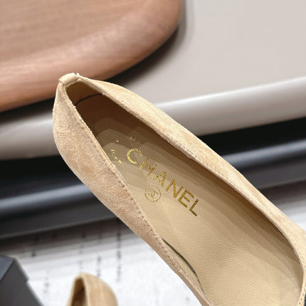 CHANEL 26S HIGH HEEL PUMPS 80 MM IN BEIGE SUEDE