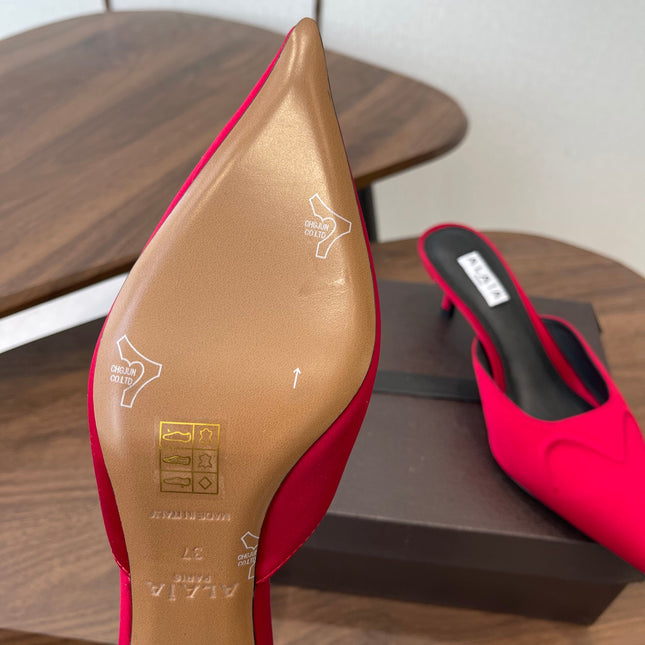 ALAIA 26S HEELED MULES 50 MM IN RED FABRIC