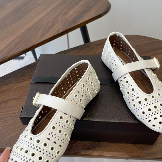 ALAIA 26S MARY JANE FLATS IN WHITE LAMBSKIN