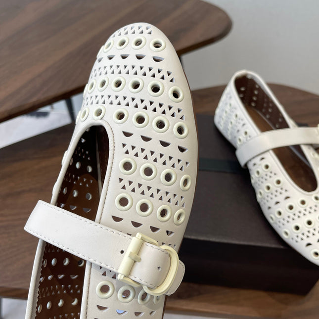 ALAIA 26S MARY JANE FLATS IN WHITE LAMBSKIN