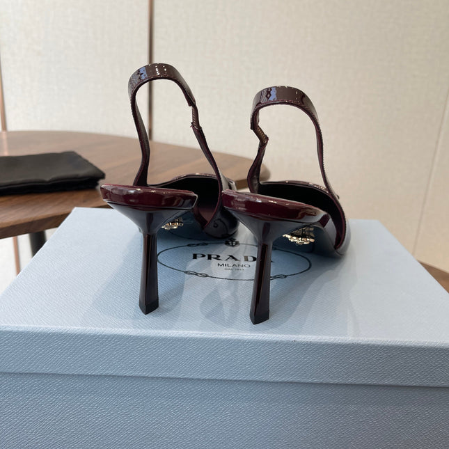 PRADA 26S SLINGBACK PUMPS 75MM IN BURNT BROWN PATENT CALFSKIN WITH LOGO