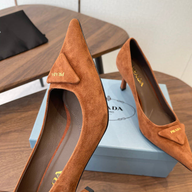 PRADA 26S POINTED TOE HIGH HEELS 75MM IN CARAMEL BROWN SUEDE WITH LOGO