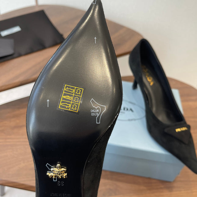 PRADA 26S POINTED TOE HIGH HEELS 75MM IN BLACK SUEDE WITH LOGO