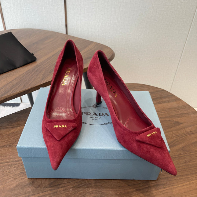 PRADA 26S POINTED TOE HIGH HEELS 75MM IN DARK RED SUEDE WITH LOGO