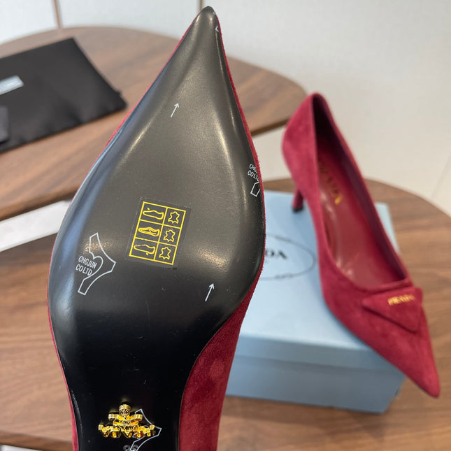PRADA 26S POINTED TOE HIGH HEELS 75MM IN DARK RED SUEDE WITH LOGO
