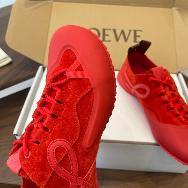 LOEWE 26S FLOW RUNNER SNEAKER 20MM IN DARK RED SUEDE