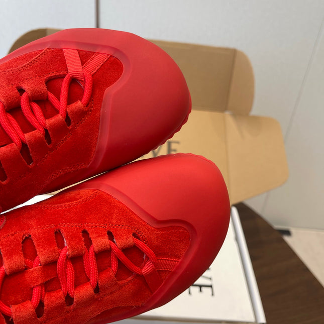 LOEWE 26S FLOW RUNNER SNEAKER 20MM IN DARK RED SUEDE