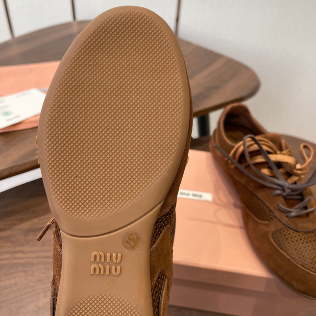 MIUMIU 26S SNEAKERS IN CARAMEL BROWN MESH AND SUEDE