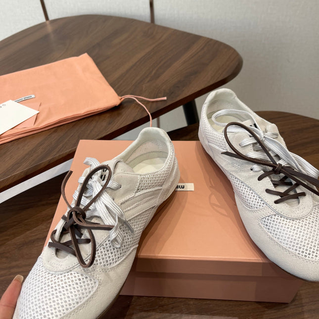 MIUMIU 26S SNEAKERS IN WHITE MESH AND SUEDE
