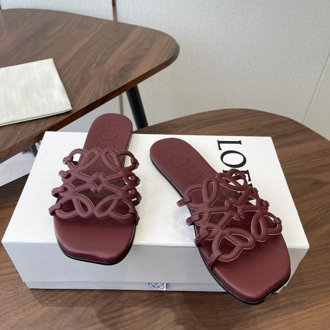 LOEWE 26S PETAL ANAGRAM SLIDE IN WINE RED CALFSKIN