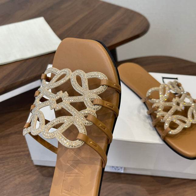 LOEWE 26S FLAT SANDALS IN CAMEL BROWN CALFSKIN WITH CRYSTALS