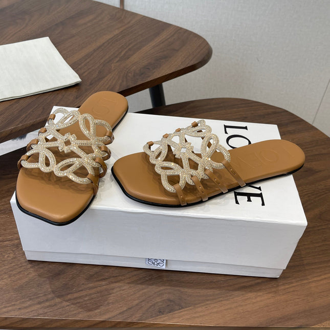 LOEWE 26S FLAT SANDALS IN CAMEL BROWN CALFSKIN WITH CRYSTALS