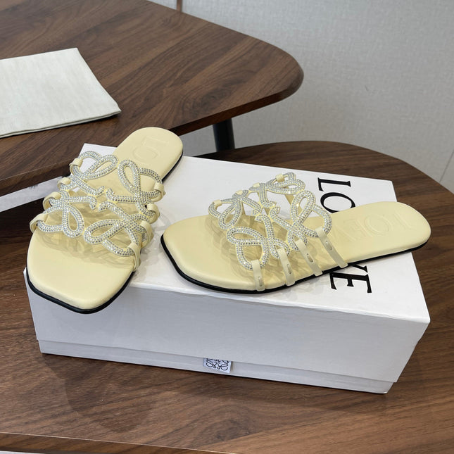 LOEWE 26S FLAT SANDALS IN LIGHT YELLOW CALFSKIN WITH CRYSTALS