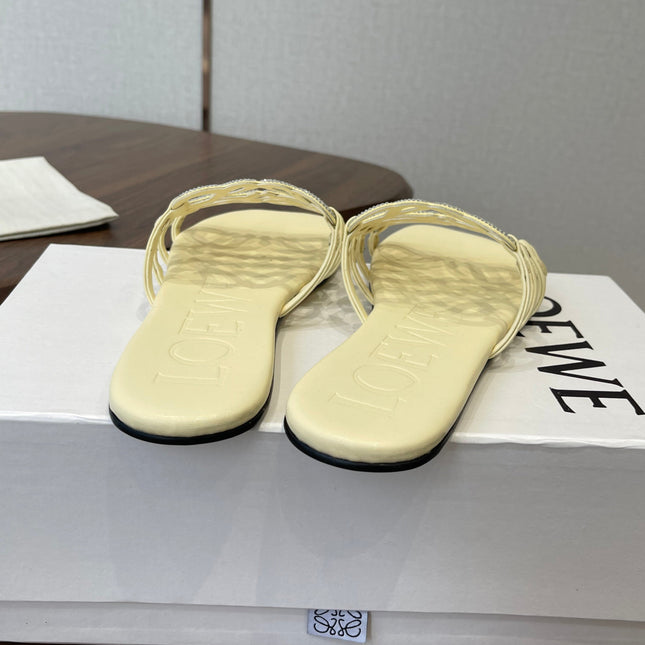 LOEWE 26S FLAT SANDALS IN LIGHT YELLOW CALFSKIN WITH CRYSTALS