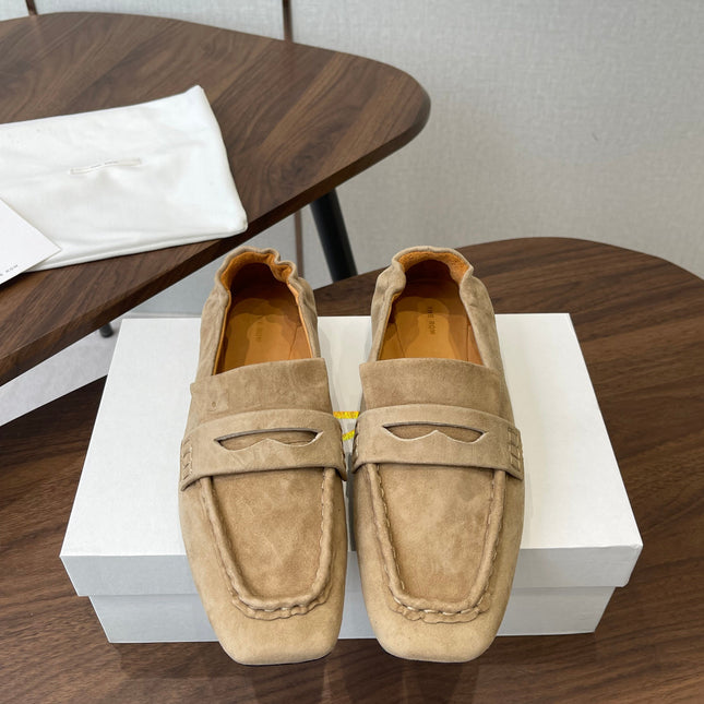 THE ROW 26S SQUARE TOE LOAFERS IN BEIGE SUEDE