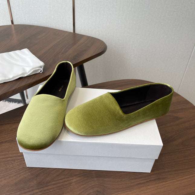 THE ROW 26S BALLET FLATS IN LIGHT OLIVE GREEN VELVET