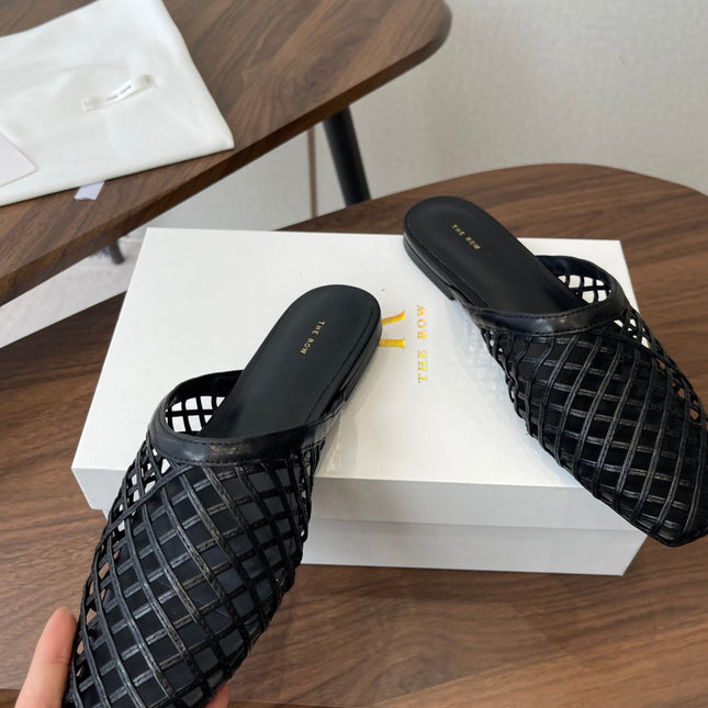 THE ROW 26S MULE SANDALS IN BLACK CALFSKIN