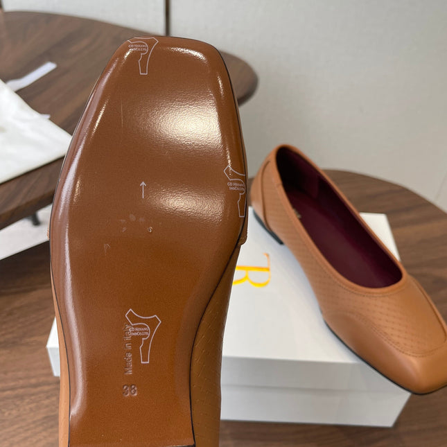 THE ROW 26S SQUARE TOE  BALLET FLATS IN CARAMEL BROWN CALFSKIN