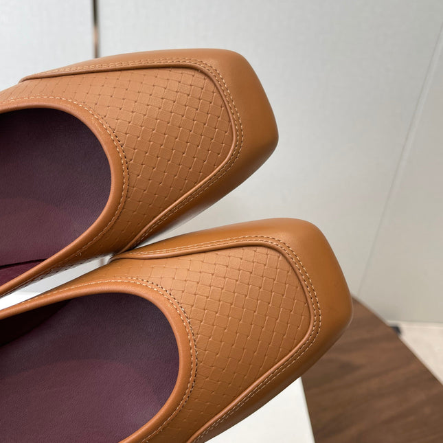 THE ROW 26S SQUARE TOE  BALLET FLATS IN CARAMEL BROWN CALFSKIN