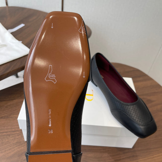 THE ROW 26S SQUARE TOE  BALLET FLATS IN BLACK CALFSKIN