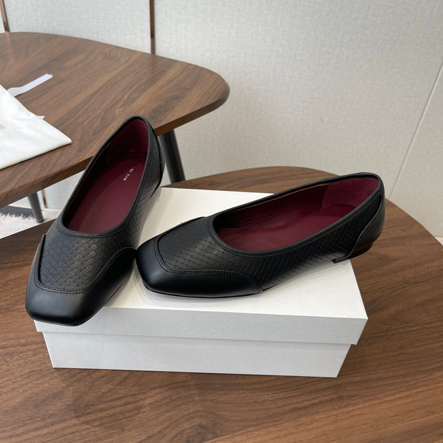 THE ROW 26S SQUARE TOE  BALLET FLATS IN BLACK CALFSKIN