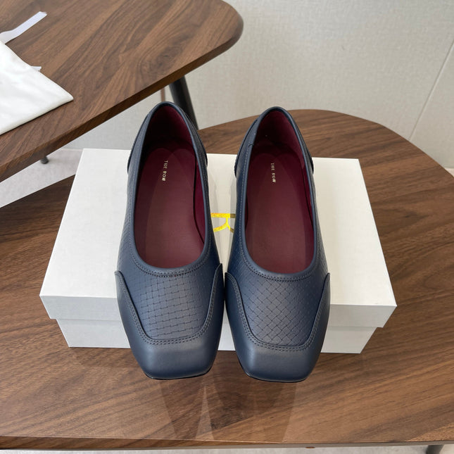 THE ROW 26S SQUARE TOE  BALLET FLATS IN BLUE BLACK CALFSKIN