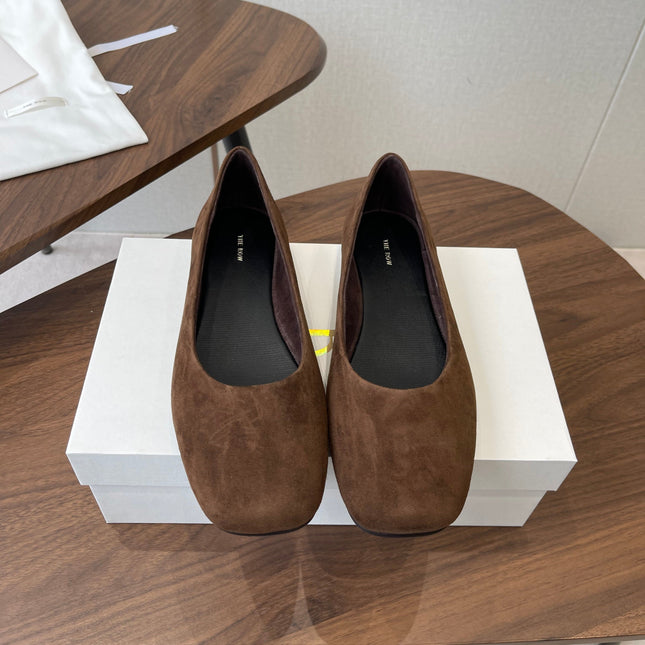 THE ROW 26S FLATS IN DARK BROWN SUEDE