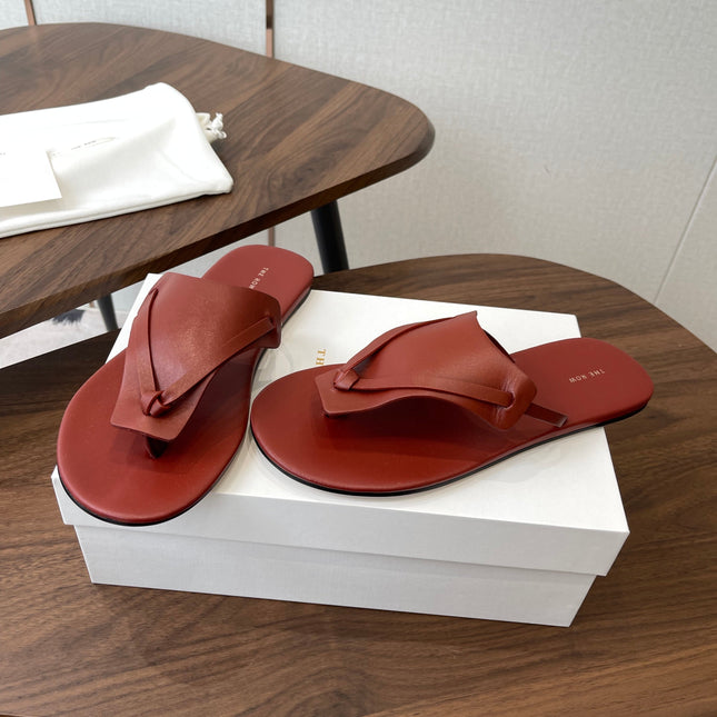 THE ROW 26S T STRAP THONG SANDALS IN RUST RED CALFSKIN