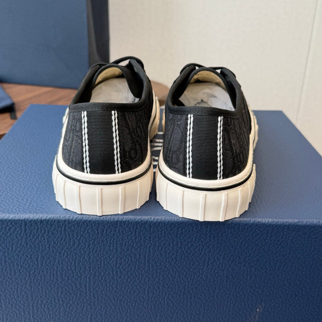 DIOR 26S LOW-TOP SNEAKERS 30MM IN BLACK DIOR OBLIQUE CANVAS