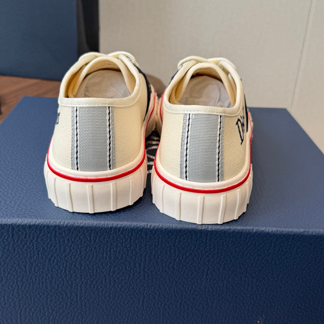 DIOR 26S LOW-TOP SNEAKERS 30MM IN IVORY WHITE AND NAVY BLUE CANVAS