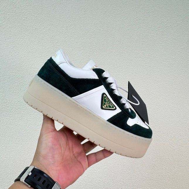 PRADA 26S DOWNTOWN THICK SOLE SNEAKERS IN WHITE CALFSKIN AND BLACK SUEDE