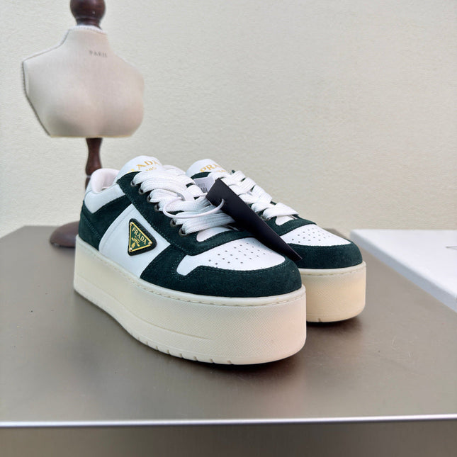 PRADA 26S DOWNTOWN THICK SOLE SNEAKERS IN WHITE CALFSKIN AND BLACK SUEDE