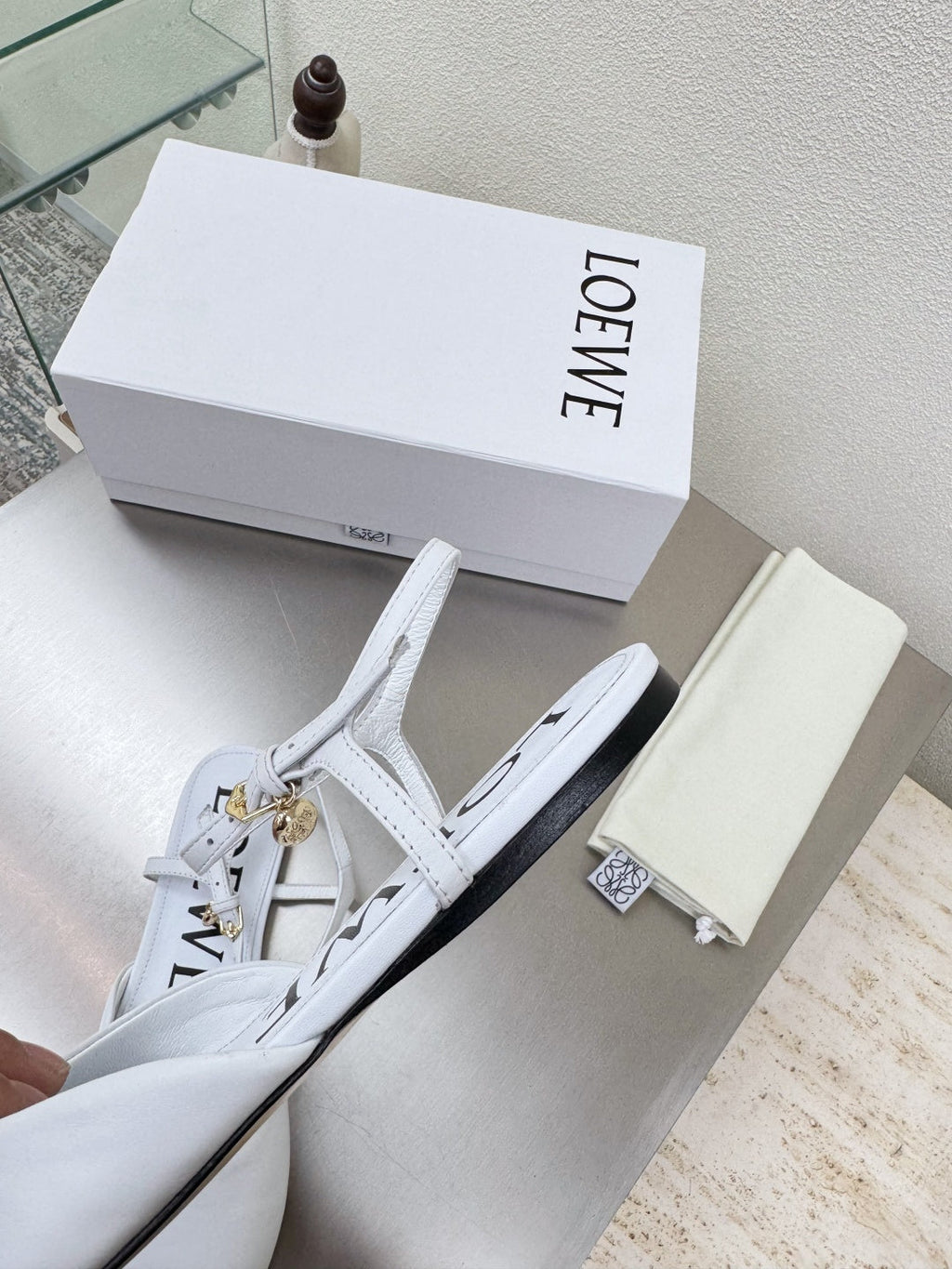 LOEWE 26S SLINGBACK FLAT PUMPS IN WHITE CALFSKIN