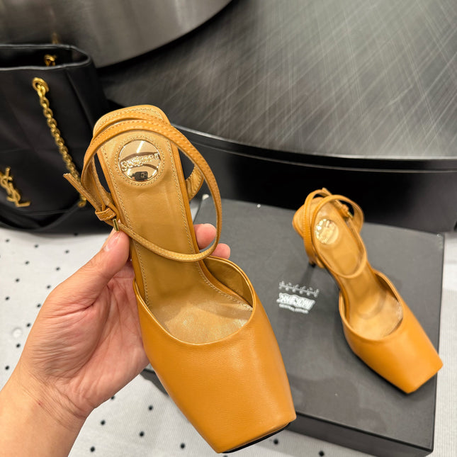 YSL 26S SQUARE-TOE HIGH HEELS 105 MM IN OCHRE YELLOW CALFSKIN