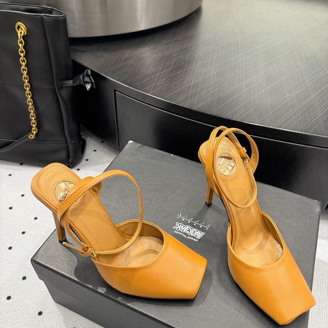 YSL 26S SQUARE-TOE HIGH HEELS 105 MM IN OCHRE YELLOW CALFSKIN