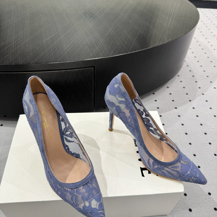 GIANVITO ROSSI 26S HIGH HEELS 105 MM IN PERIWINKLE BLUE LACE FABRIC