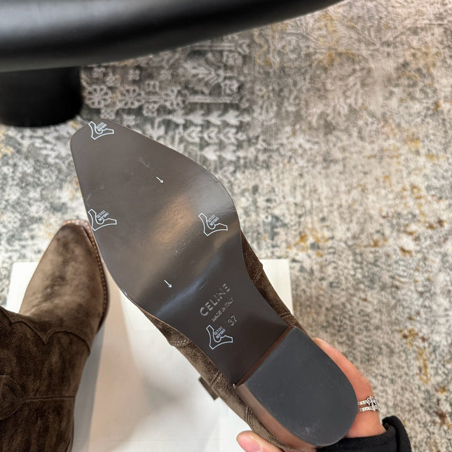CELINE 26S ANKLE BOOTS 55 MM IN GRAYISH BROWN SUEDE