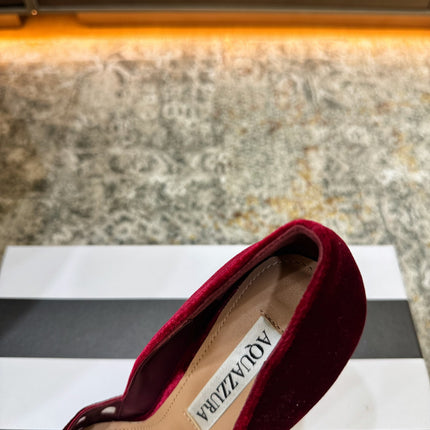 AQUAZZURA 26S BELGRAVIA PUMPS 105 MM IN DARK RED VELVET WITH BOW