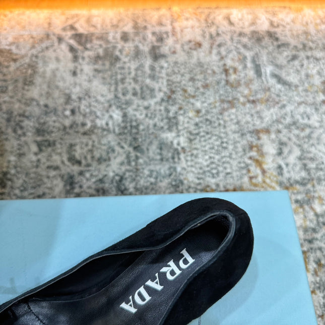 PRADA 26S POINTED TOE LACE UP STUDDED PUMPS 55MM IN BLACK CALFSKIN