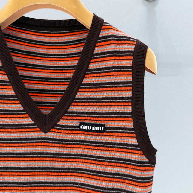 MIUMIU 26S V-NECK KNIT VEST 915