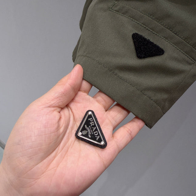 PRADA 26S SHORTS 817