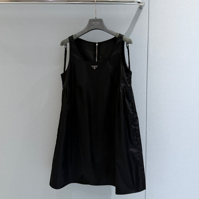 PRADA 26S RE-NYLON SKIRT STYLE 959