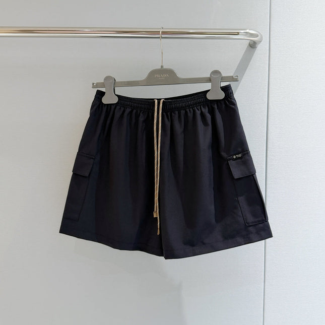 PRADA 26S CARGO SHORTS STYLE 957