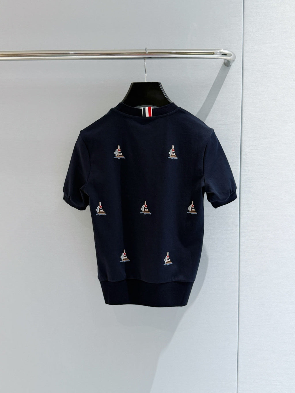 THOM 26S SHORT-SLEEVE KNIT TOP STYLE 200