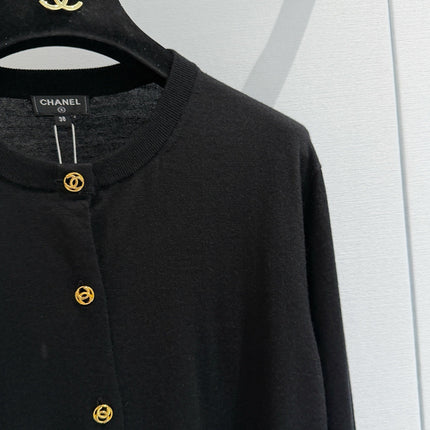 CHANEL 26S KNIT CARDIGAN 1557