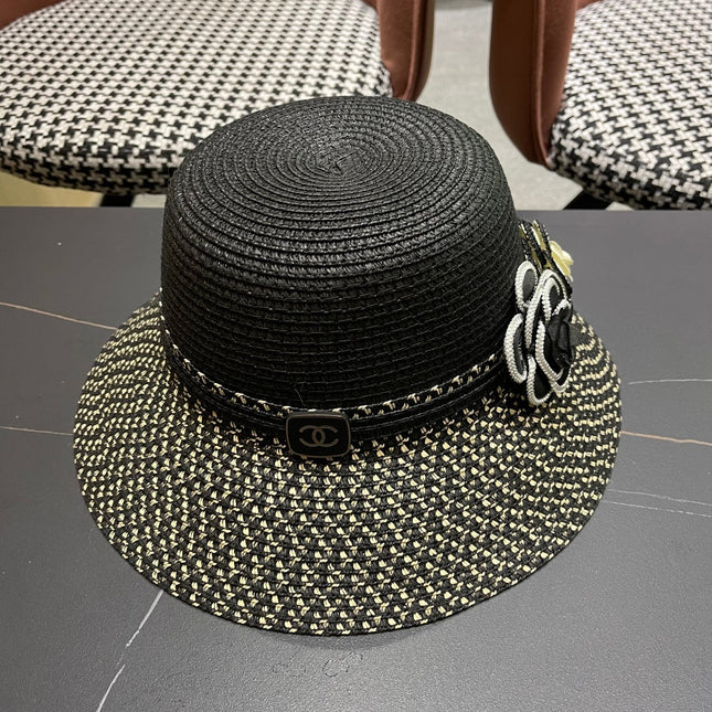 CHANEL 26S FLORAL-EMBELLISHED STRAW HAT 337940