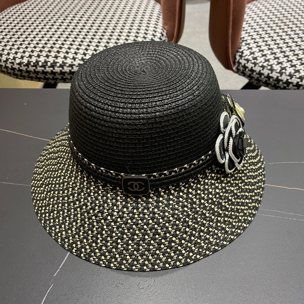 CHANEL 26S FLORAL-EMBELLISHED STRAW HAT 337940