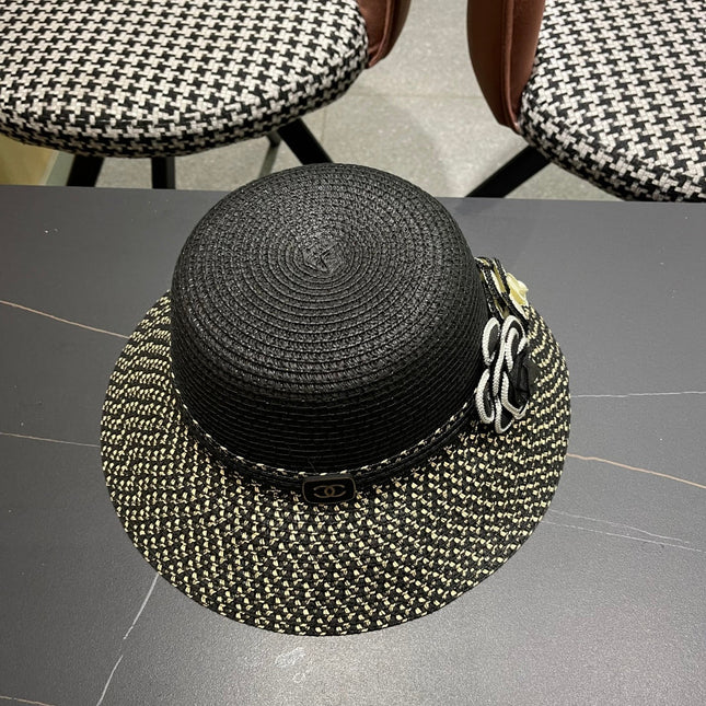 CHANEL 26S FLORAL-EMBELLISHED STRAW HAT 337940
