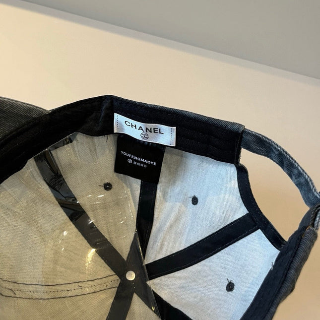 CHANEL 26S BASEBALL CAP 337972