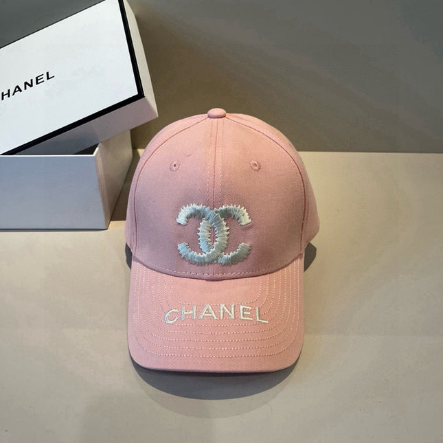 CHANEL 26S BASEBALL CAP EMBROIDERED CC LOGO 337966